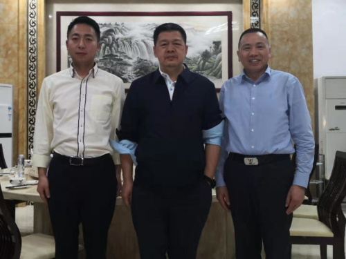 中紀(jì)委國(guó)際合作局郭松江局長(zhǎng)、人民日?qǐng)?bào)社馬海濤副總編親臨新望視察指導(dǎo)